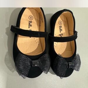 Baby black velvet shoes